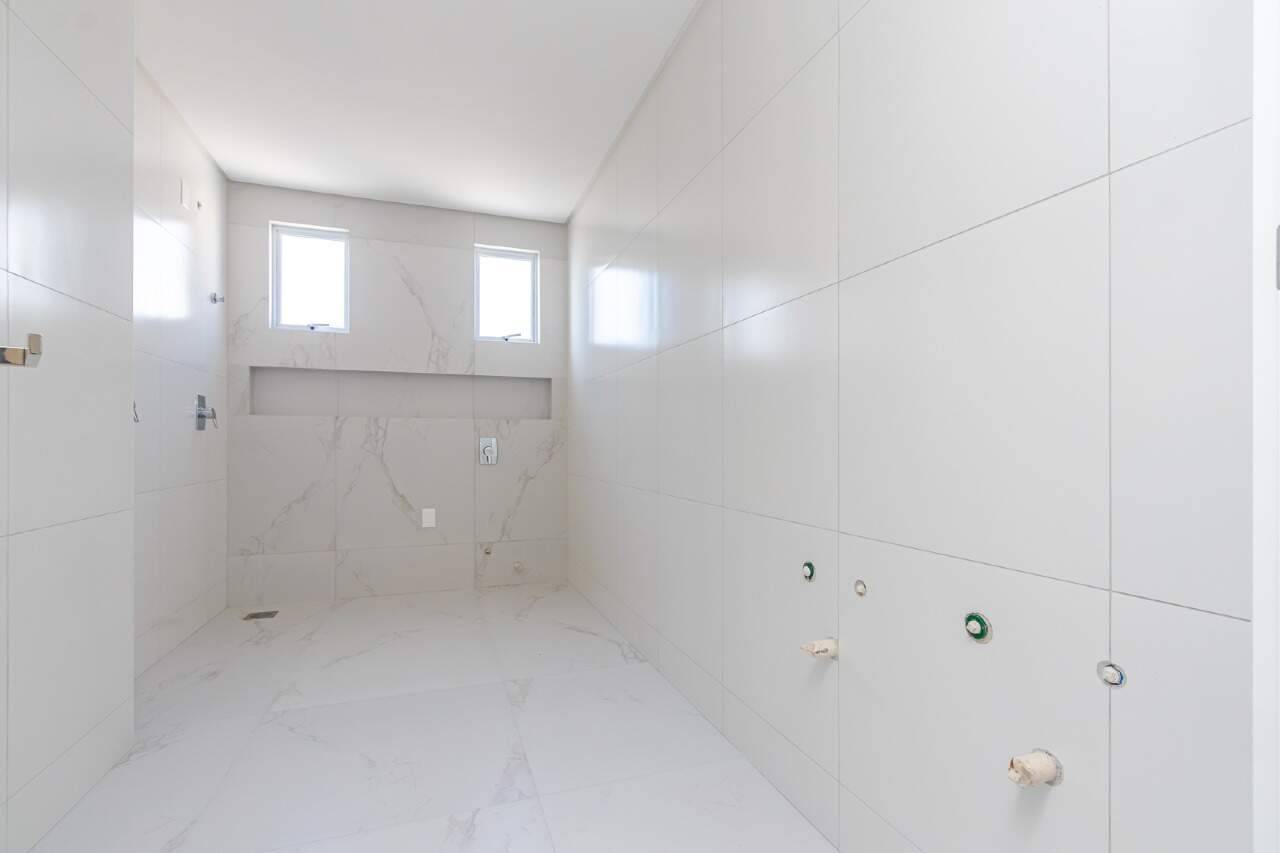 Foto do imóvel Apartamento no Garden Square com 3 suítes, varanda gourmet e 3 vagas – Meia Praia, Itapema
