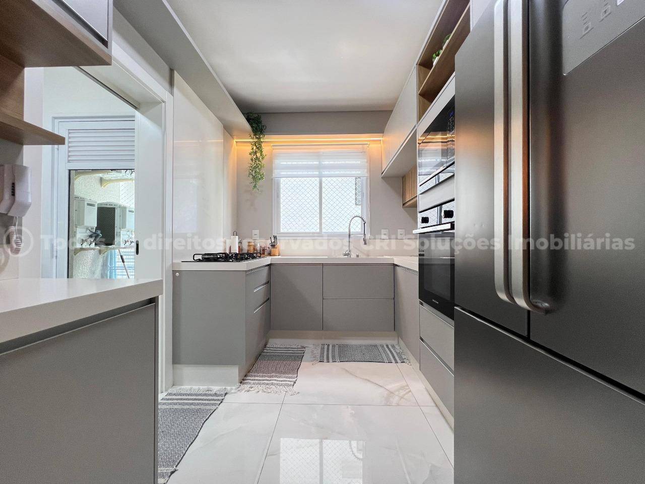 Foto do imóvel Apartamento Mobiliado na Quadra do mar em Meia Praia/Itapema