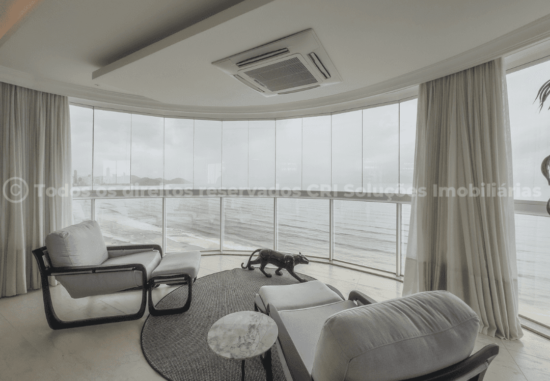Foto do imóvel Cobertura Duplex Mobiliada com 03 Suítes Frente Mar á venda no Edifício Gran Felicitá em Balneário Camboriú