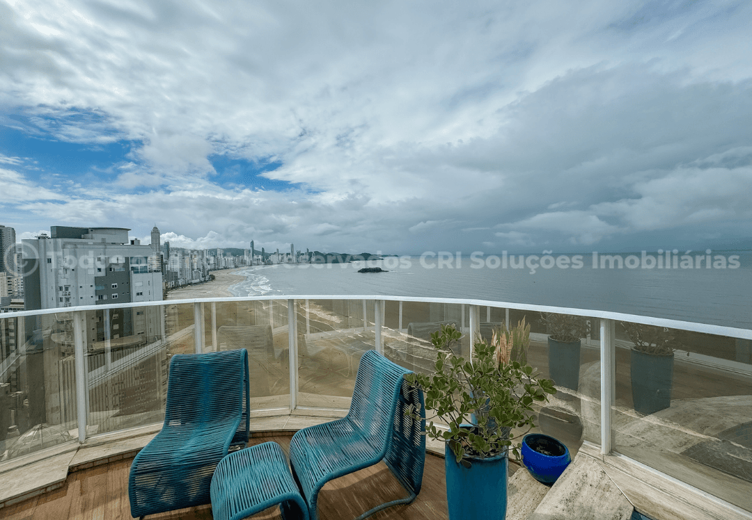 Foto do imóvel Cobertura Duplex Mobiliada com 03 Suítes Frente Mar á venda no Edifício Gran Felicitá em Balneário Camboriú