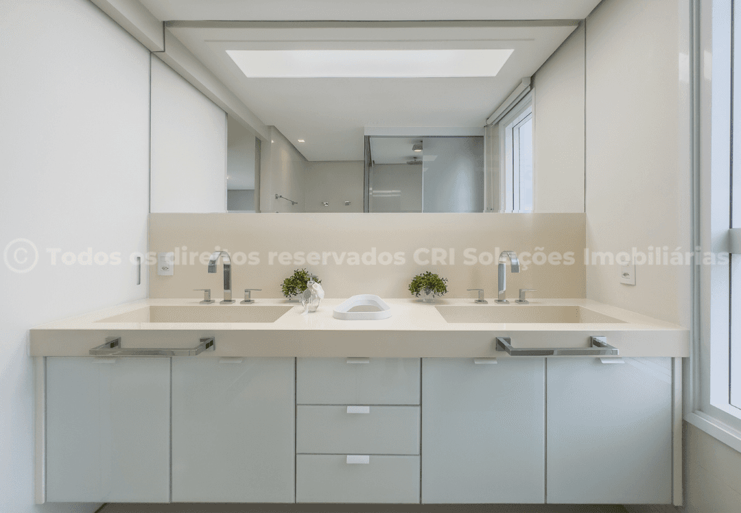Foto do imóvel Cobertura Duplex Mobiliada com 03 Suítes Frente Mar á venda no Edifício Gran Felicitá em Balneário Camboriú