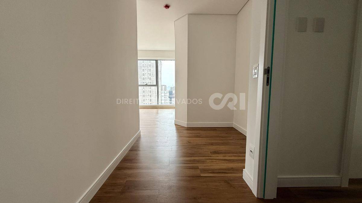 Apartamento no Edifício Vitra by Pininfarina com 04 Suítes no Centro em Balneário Camboriú
