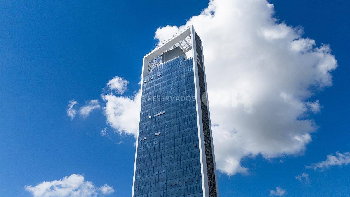 Apartamento no Edifício Vitra by Pininfarina com 04 Suítes no Centro em Balneário Camboriú