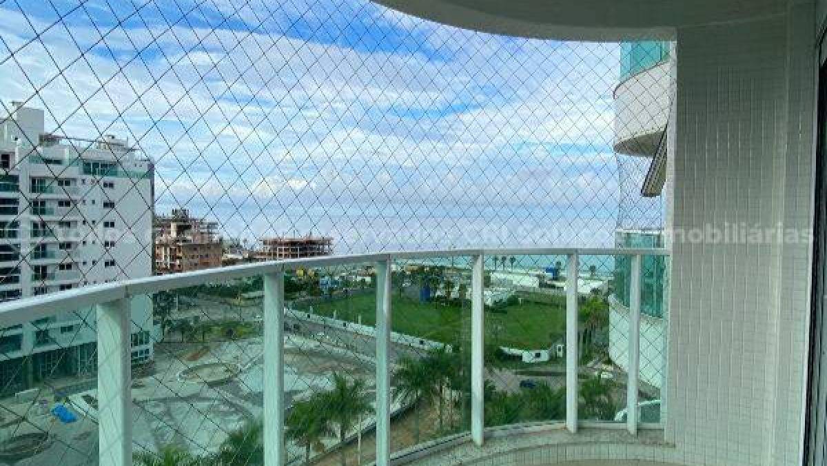 Apartamento com 3 Suítes no Brava Beach Internacional na Praia Brava em Itajaí