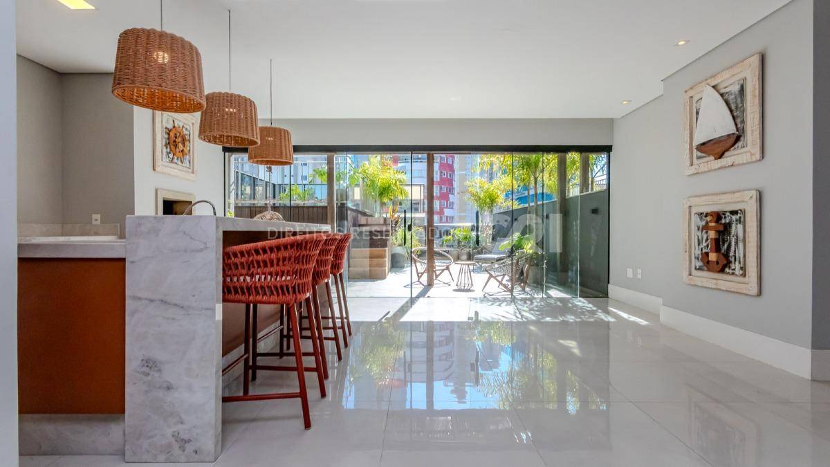 Apartamento garden com 3 suítes no Argos Residence no Centro de Balneário Camboriú