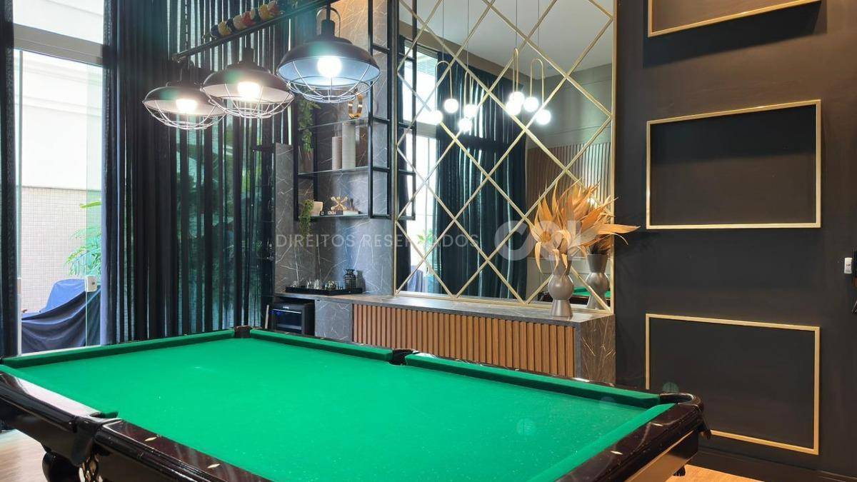 Apartamento com 4 suítes mobiliado no Le grand Parc no Centro de Itapema