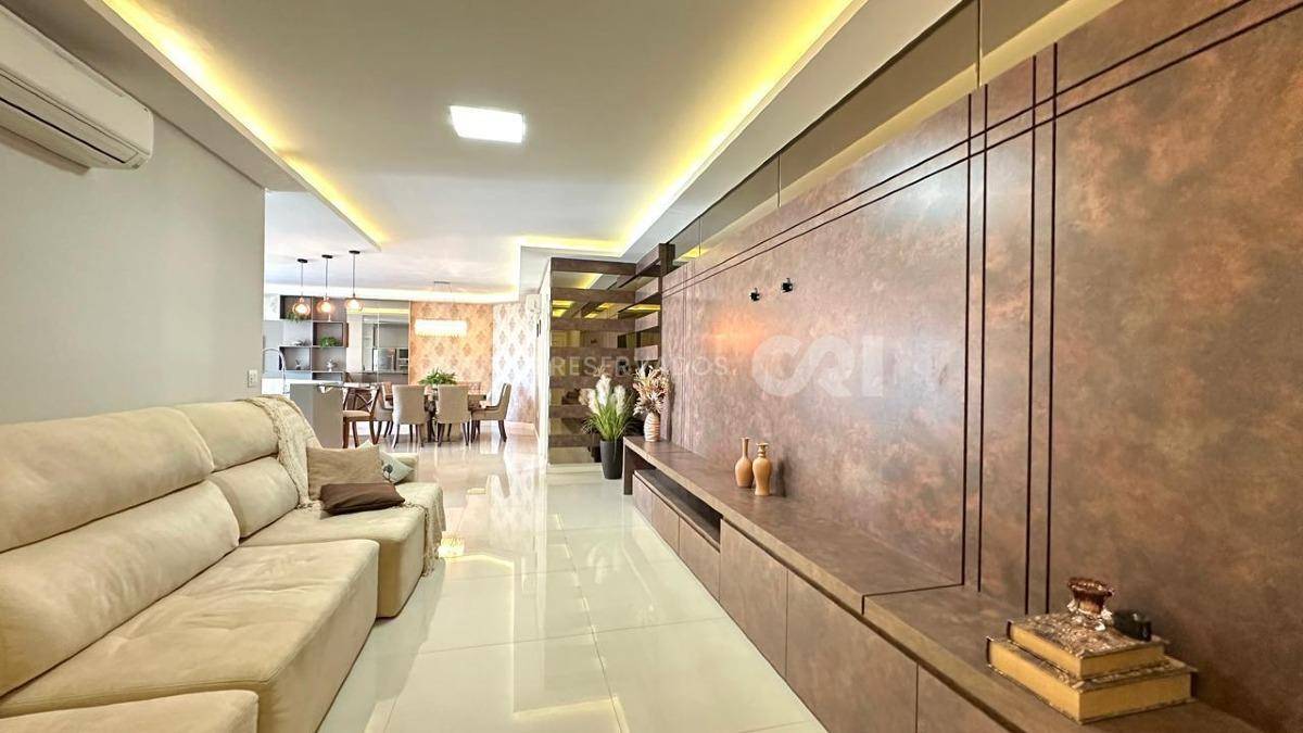 Apartamento com 4 suítes mobiliado no Le grand Parc no Centro de Itapema