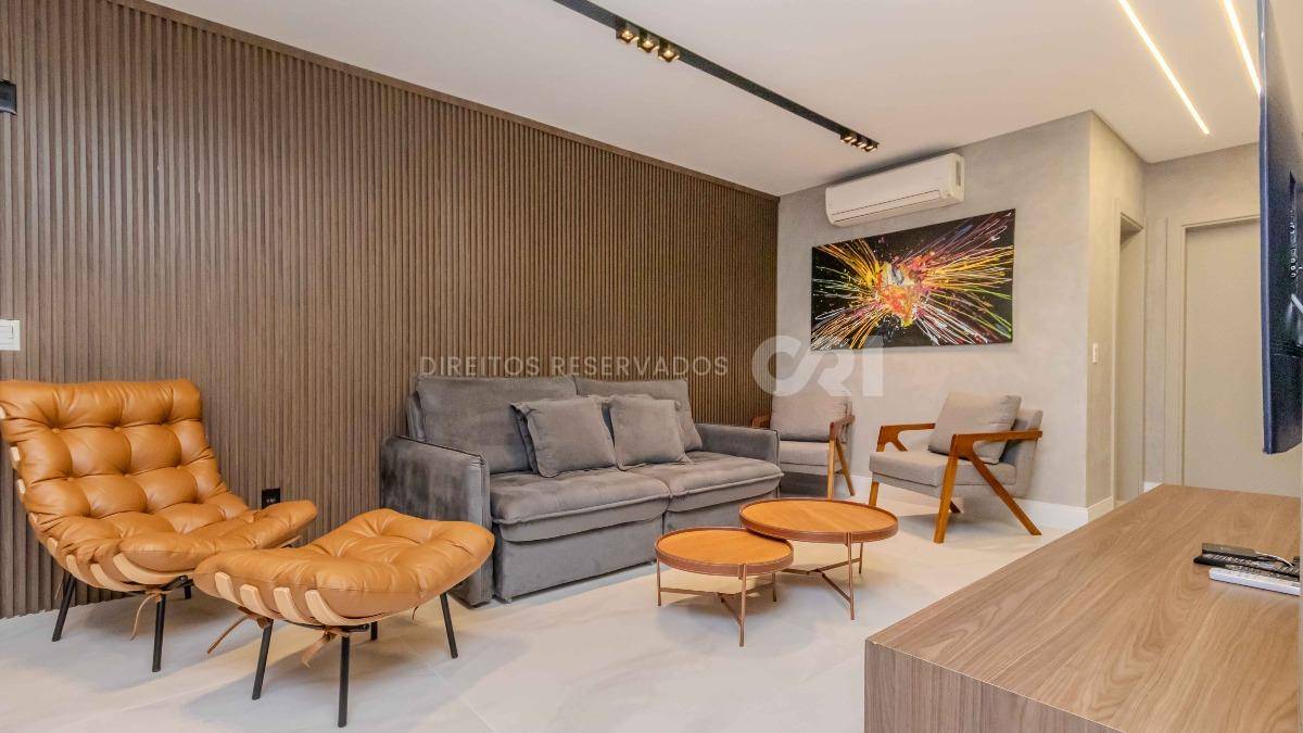 Apartamento com 2 suítes na Ilha de Maui Residence na Praia Brava em Itajaí
