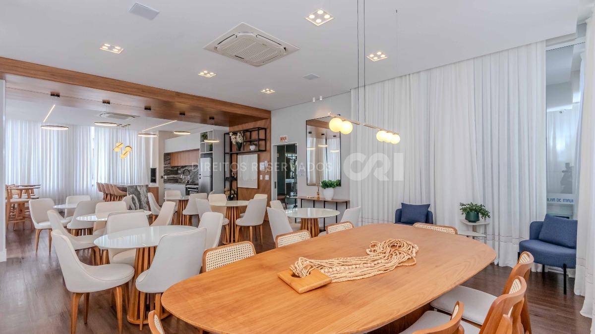Apartamento com 2 suítes na Ilha de Maui Residence na Praia Brava em Itajaí