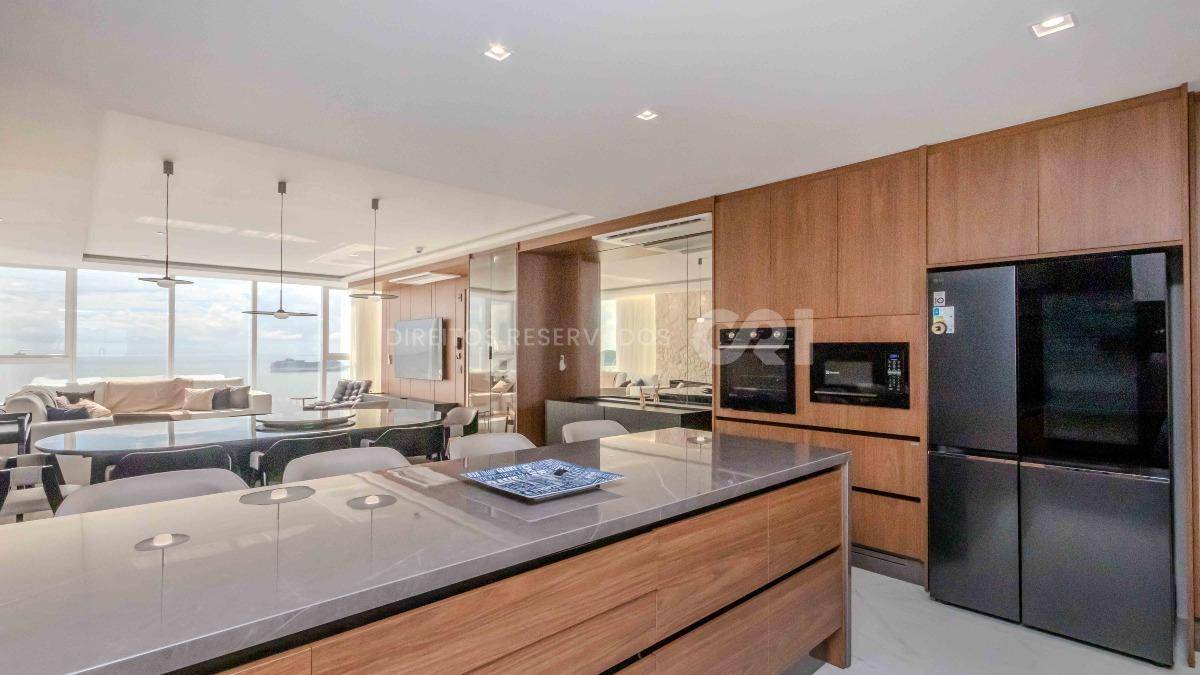 Apartamento mobiliado com 4 suítes no Grand Place Tower no Centro, Balneário Camboriú