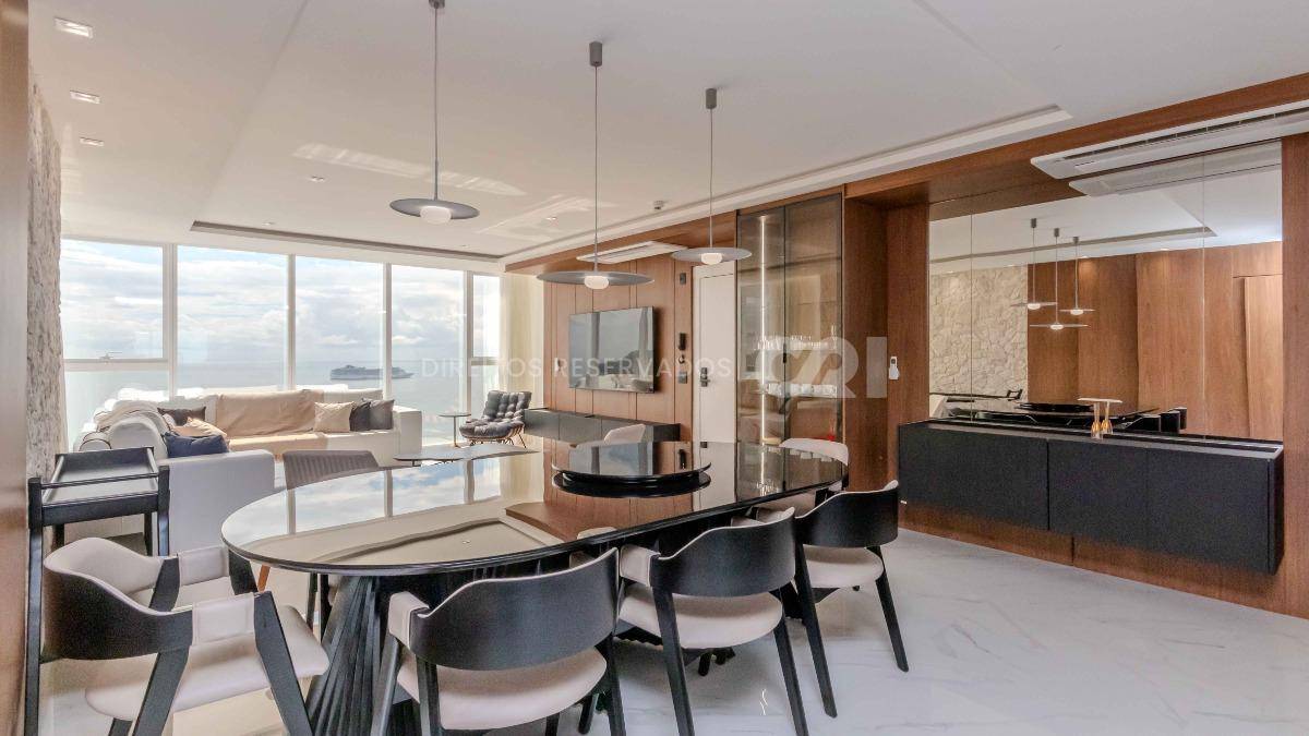 Apartamento mobiliado com 4 suítes no Grand Place Tower no Centro, Balneário Camboriú