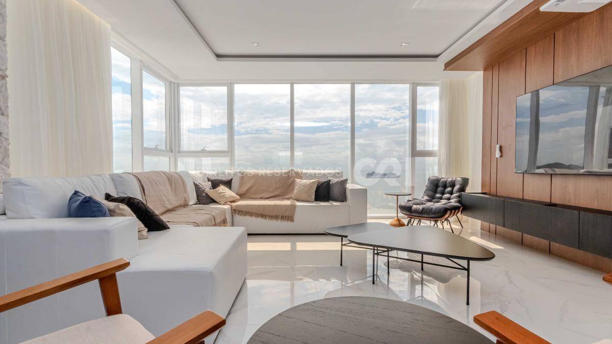 Apartamento mobiliado com 4 suítes no Grand Place Tower no Centro, Balneário Camboriú