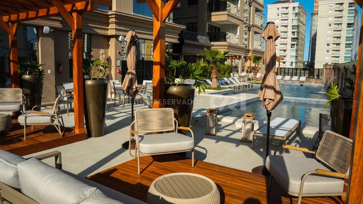 Apartamento com 2 suítes no Imperial Coast no Centro em Itapema