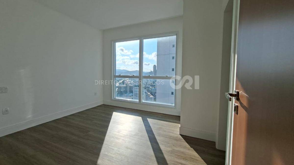 Apartamento com 4 Suítes no Marina Beach Tower na Barra Sul de Balneário Camboriú