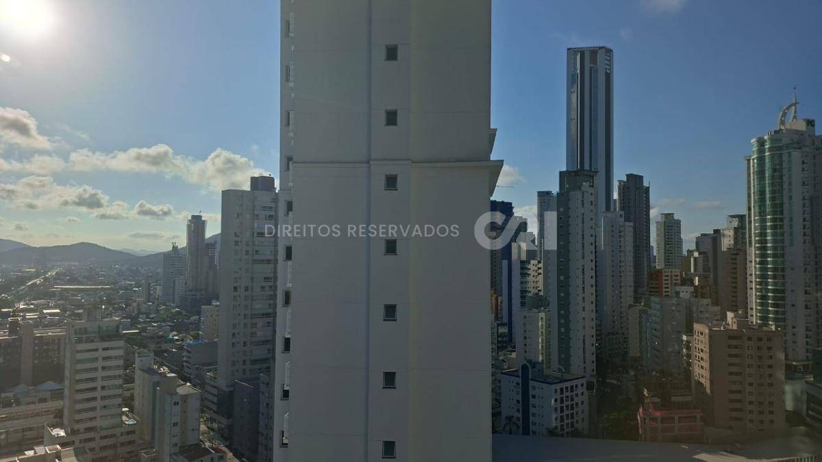 Apartamento com 4 Suítes no Marina Beach Tower na Barra Sul de Balneário Camboriú