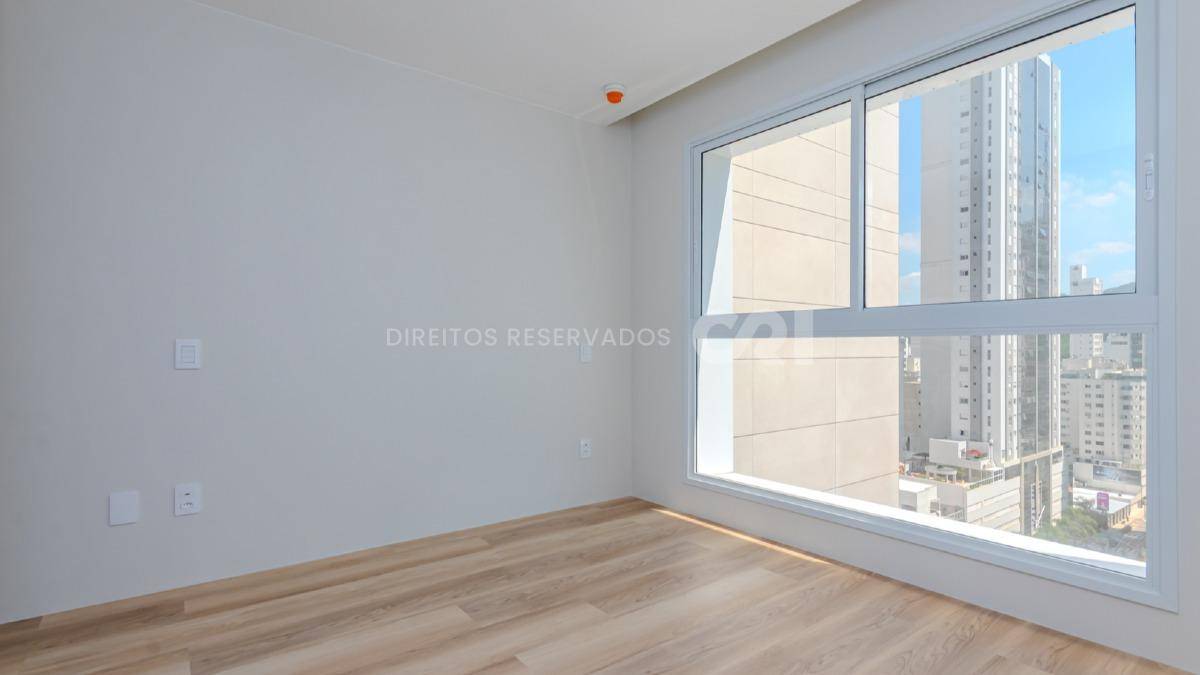 Apartamento com 4 suítes no Blue Coast Tower no Pioneiros em Balneário Camboriú