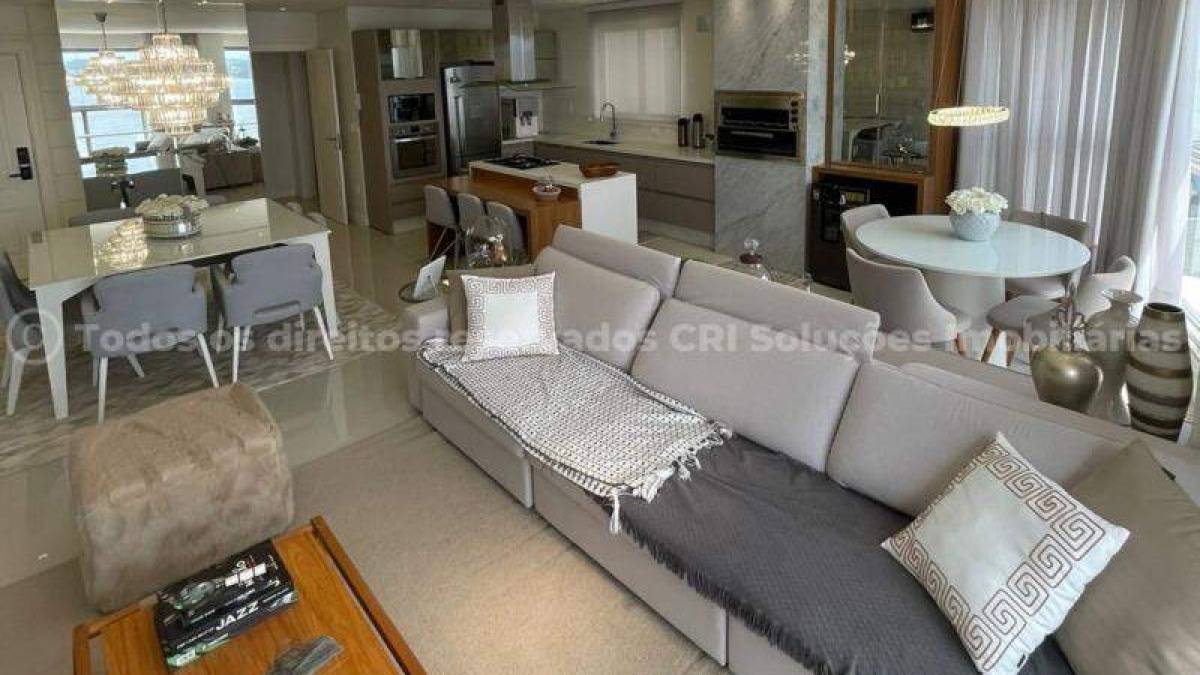 Apartamento com 4 suítes no Edifício Baturité Lounge House na Barra Sul, Balneário Camboriú