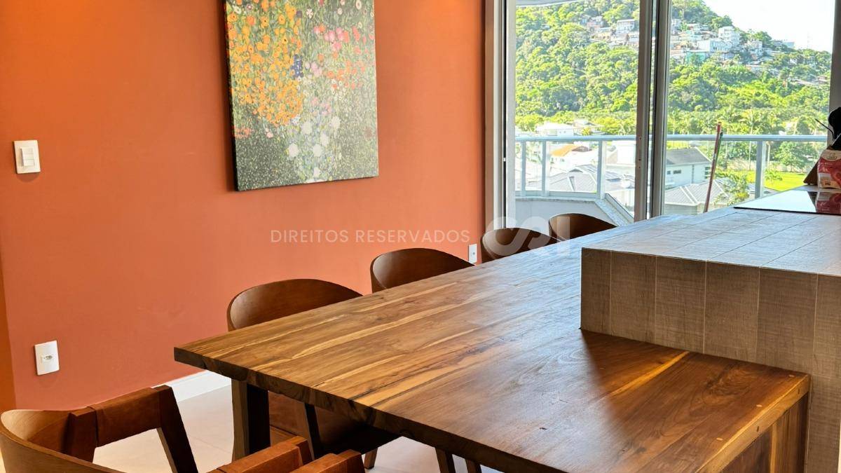 Apartamento com 3 dormitórios mobiliado no Edifício Duo na Praia Brava, Itajaí