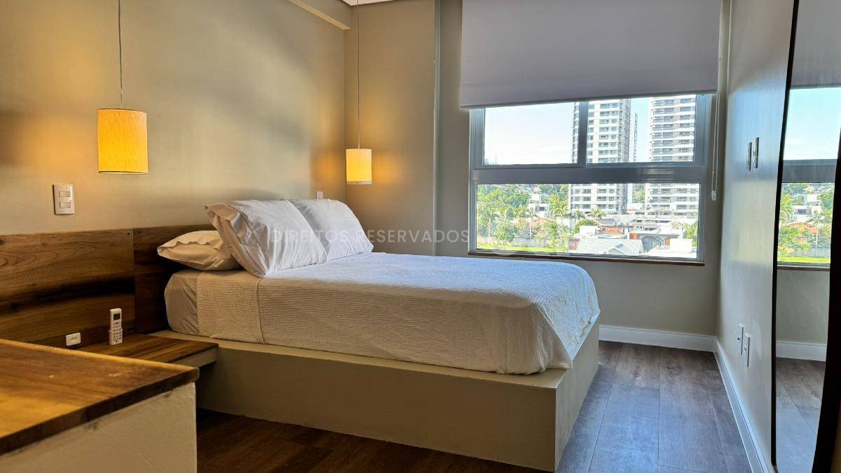 Apartamento com 3 dormitórios mobiliado no Edifício Duo na Praia Brava, Itajaí