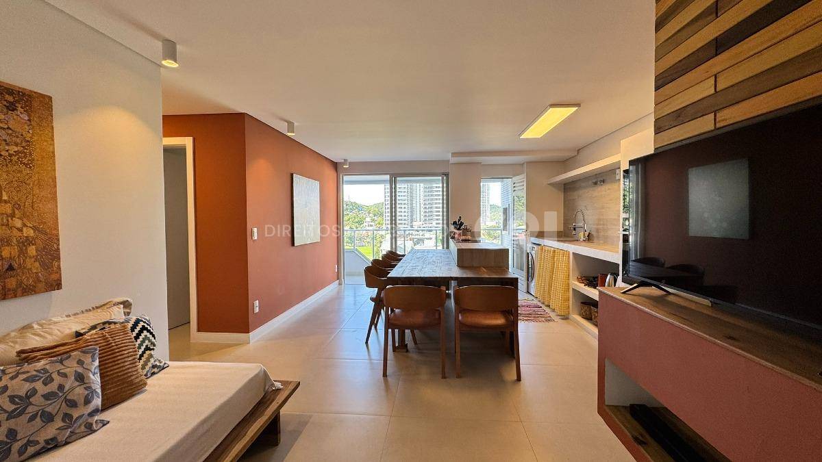 Apartamento com 3 dormitórios mobiliado no Edifício Duo na Praia Brava, Itajaí