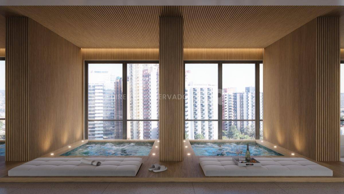 Apartamento com 4 Suítes no Edifício Legend Vila Rica Frente Mar na Meia Praia em Itapema