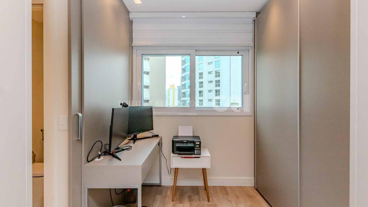 COPA: Apartamento com 3 suítes no Santé Boutique Residence no Bairro Pioneiros em Balneário Camboriú
