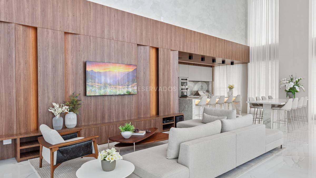 Apartamento com 4 Suítes no Skyline Tower na Barra Norte de Balneário Camboriú