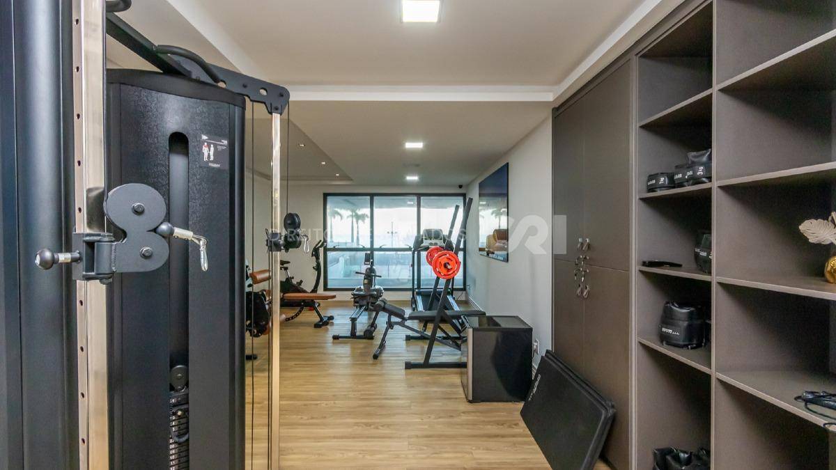 Cobertura com 369m² com 4 suítes no edifício Brava Center na Praia Brava em Itajaí