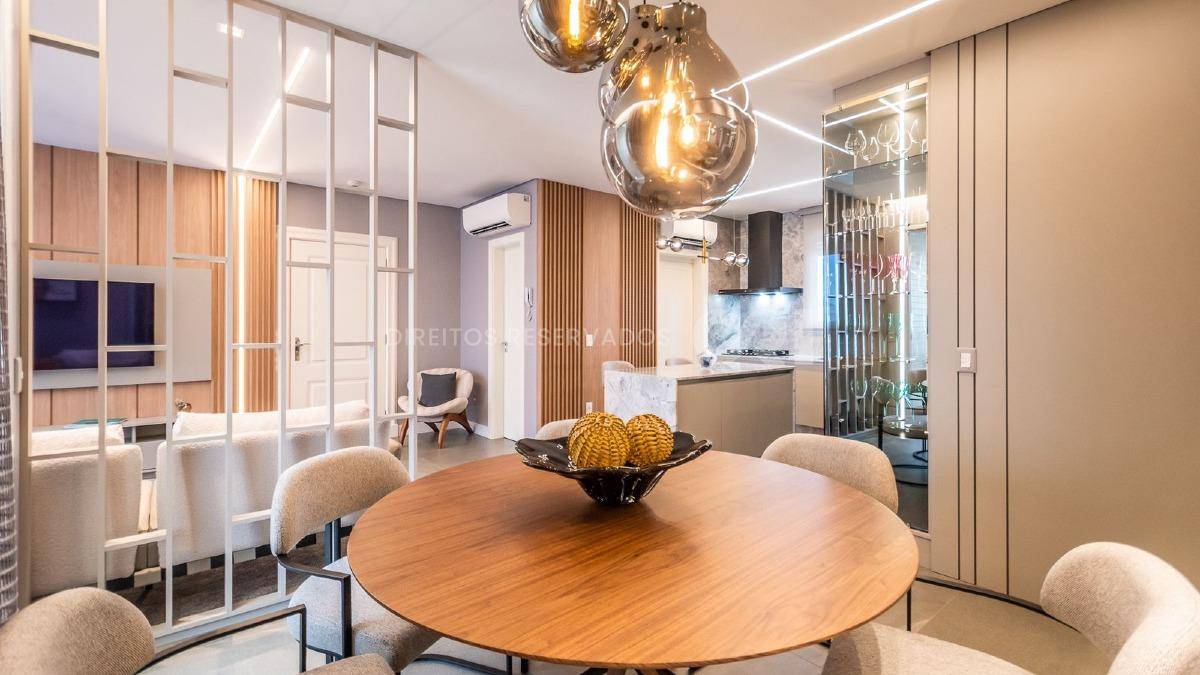 Apartamento com 3 suítes no Edifício Hamptons Village na Barra Sul de Balneário Camboriú