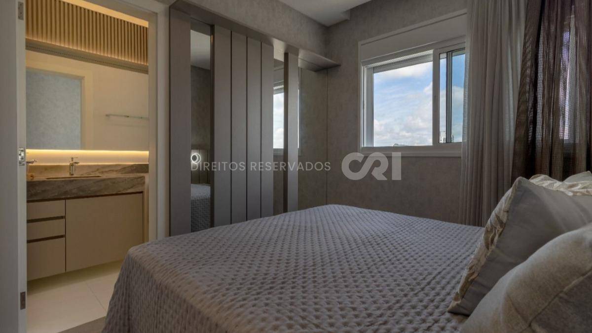 Apartamento com 3 suítes no Edifício Hamptons Village na Barra Sul de Balneário Camboriú