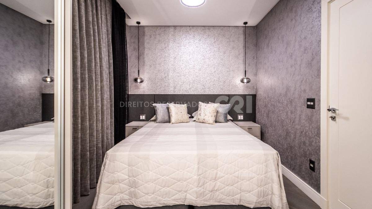 Apartamento com 3 suítes no Edifício Hamptons Village na Barra Sul de Balneário Camboriú