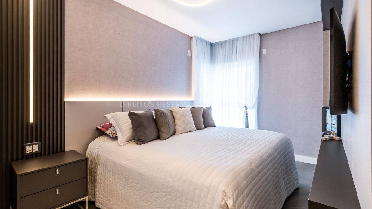 Apartamento com 3 suítes no Edifício Hamptons Village na Barra Sul de Balneário Camboriú