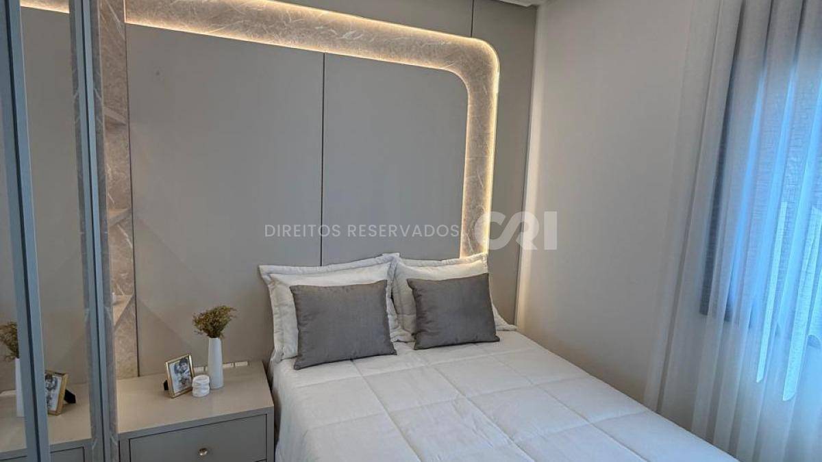 Apartamento com 3 suítes no Boulevard Brasil no Centro de Balneário Camboriú