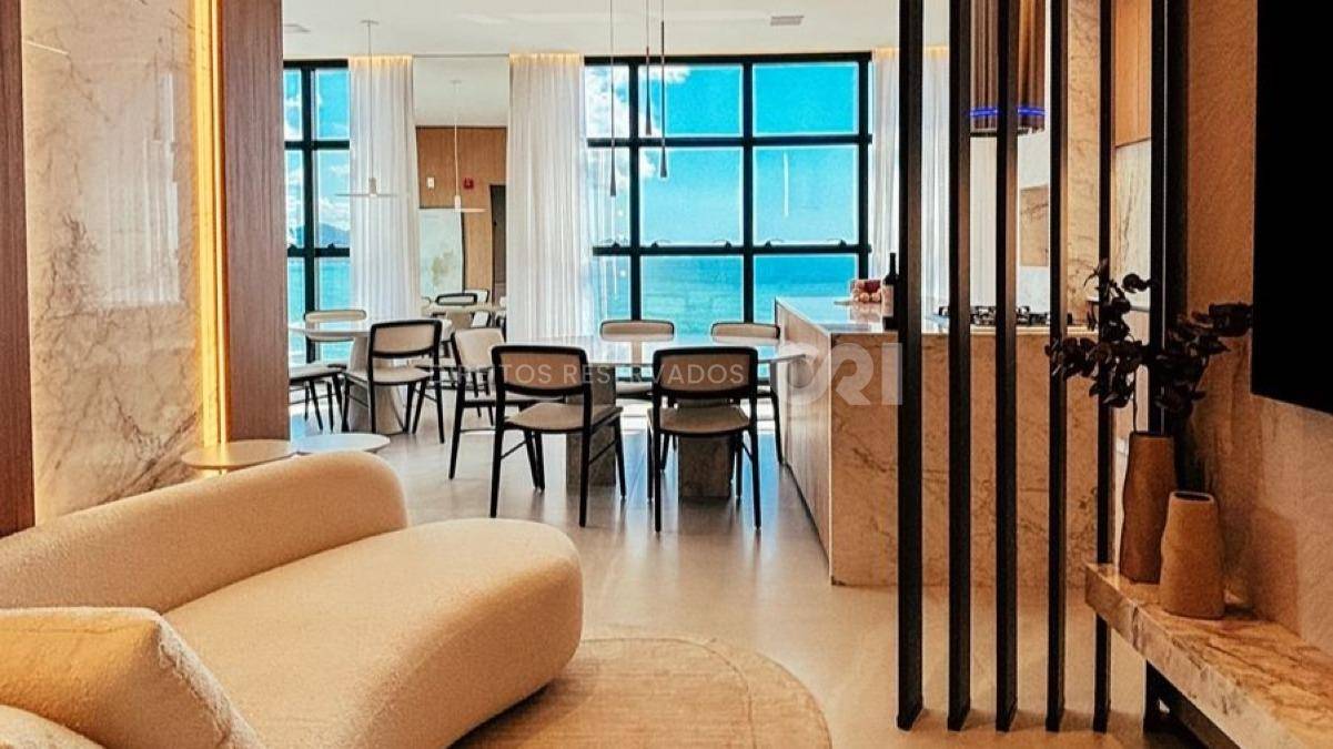 Apartamento com 2 suítes no Edifício Aquamarine Residence em Balneário Perequê, Porto Belo