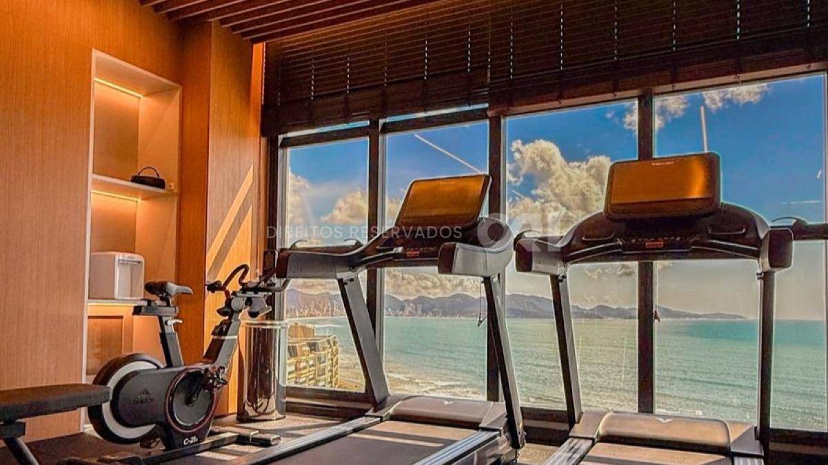 Apartamento com 2 suítes no Edifício Aquamarine Residence em Balneário Perequê, Porto Belo