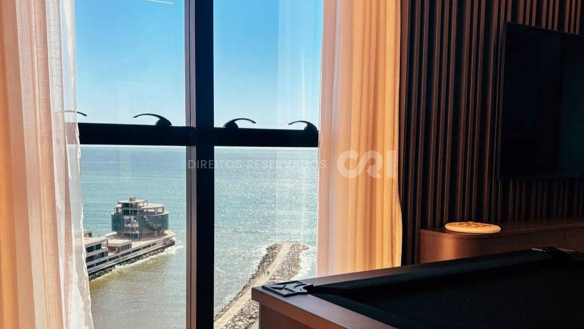 Apartamento com 2 suítes no Edifício Aquamarine Residence em Balneário Perequê, Porto Belo