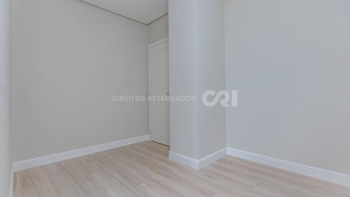 Apartamento com 4 suítes no La Belle Tour no Centro de Balneário Camboriú