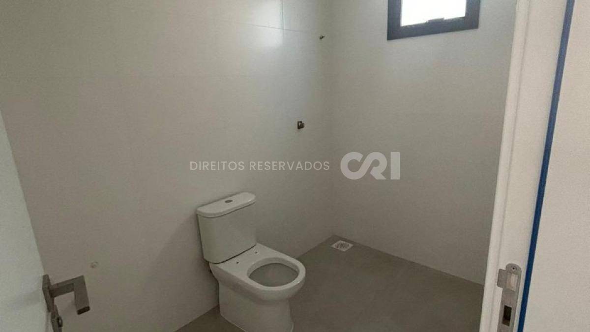 Apartamento com 3 Suítes, Fiori Del Mare na Meia Praia em Itapema