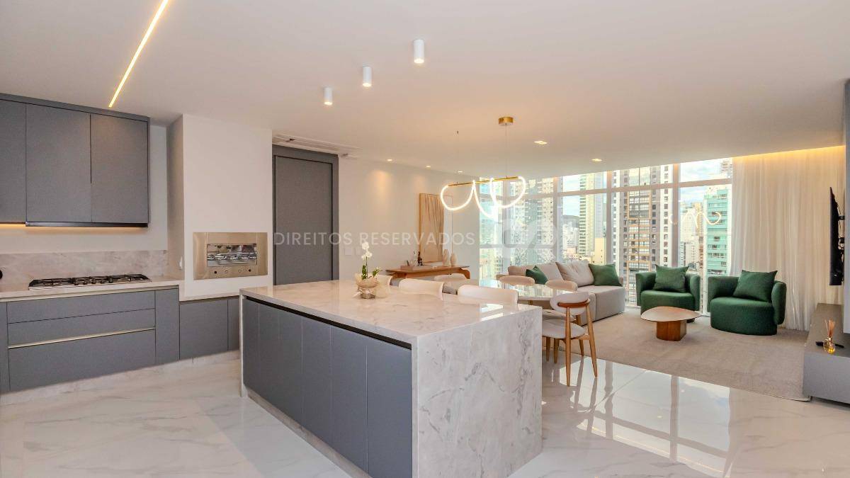 Apartamento com 3 suítes Horizon Residence no Centro em Balneário Camboriú