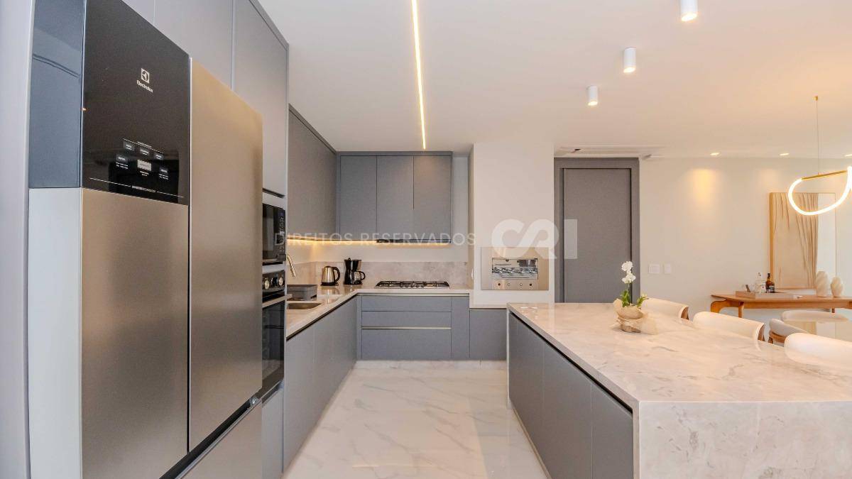 Apartamento com 3 suítes Horizon Residence no Centro em Balneário Camboriú