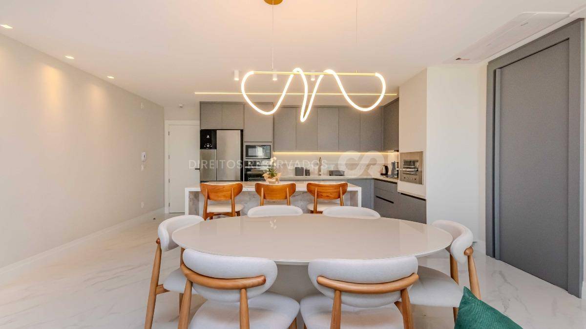 Apartamento com 3 suítes Horizon Residence no Centro em Balneário Camboriú