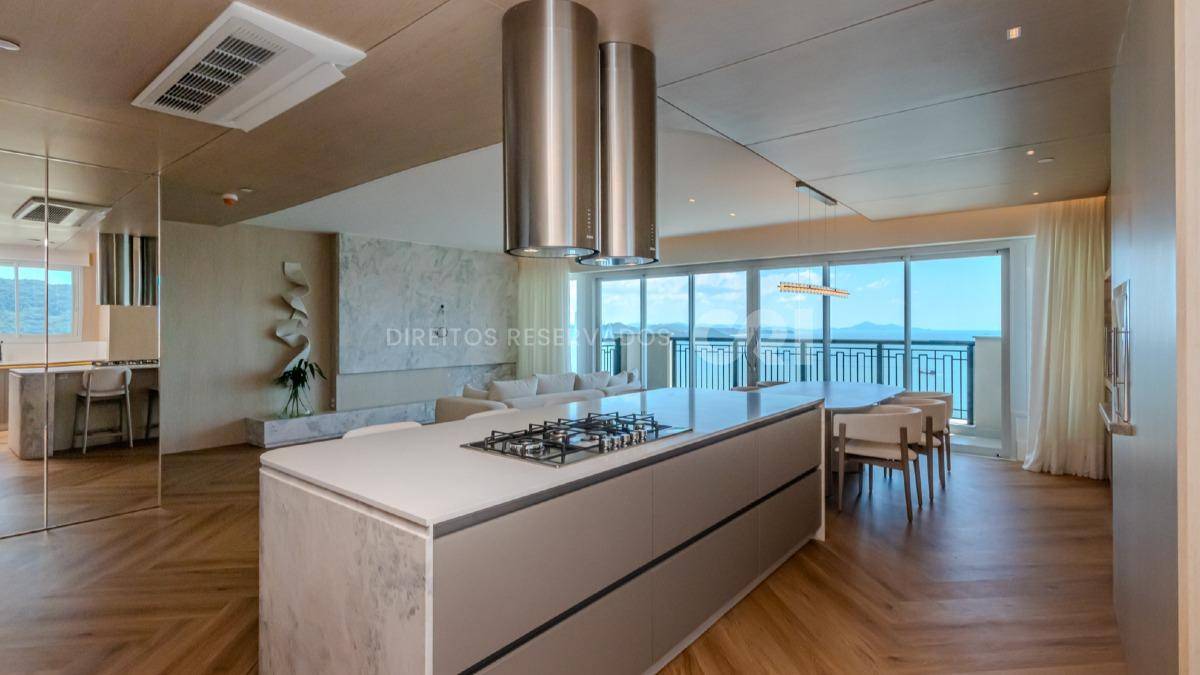 Apartamento com 5 suítes no Aurora Exclusive Home na Barra Sul em Balneário Camboriú