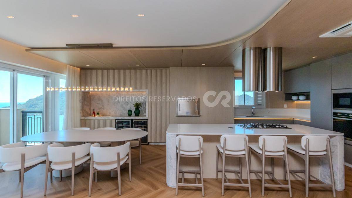 Apartamento com 5 suítes no Aurora Exclusive Home na Barra Sul em Balneário Camboriú