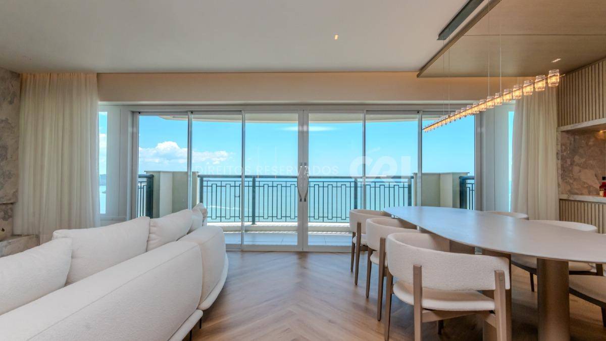 Apartamento com 5 suítes no Aurora Exclusive Home na Barra Sul em Balneário Camboriú