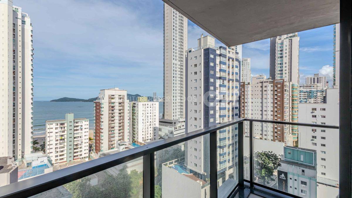 Apartamento com 4 suítes no Empire Residence no Pioneiros em Balneário Camboriú