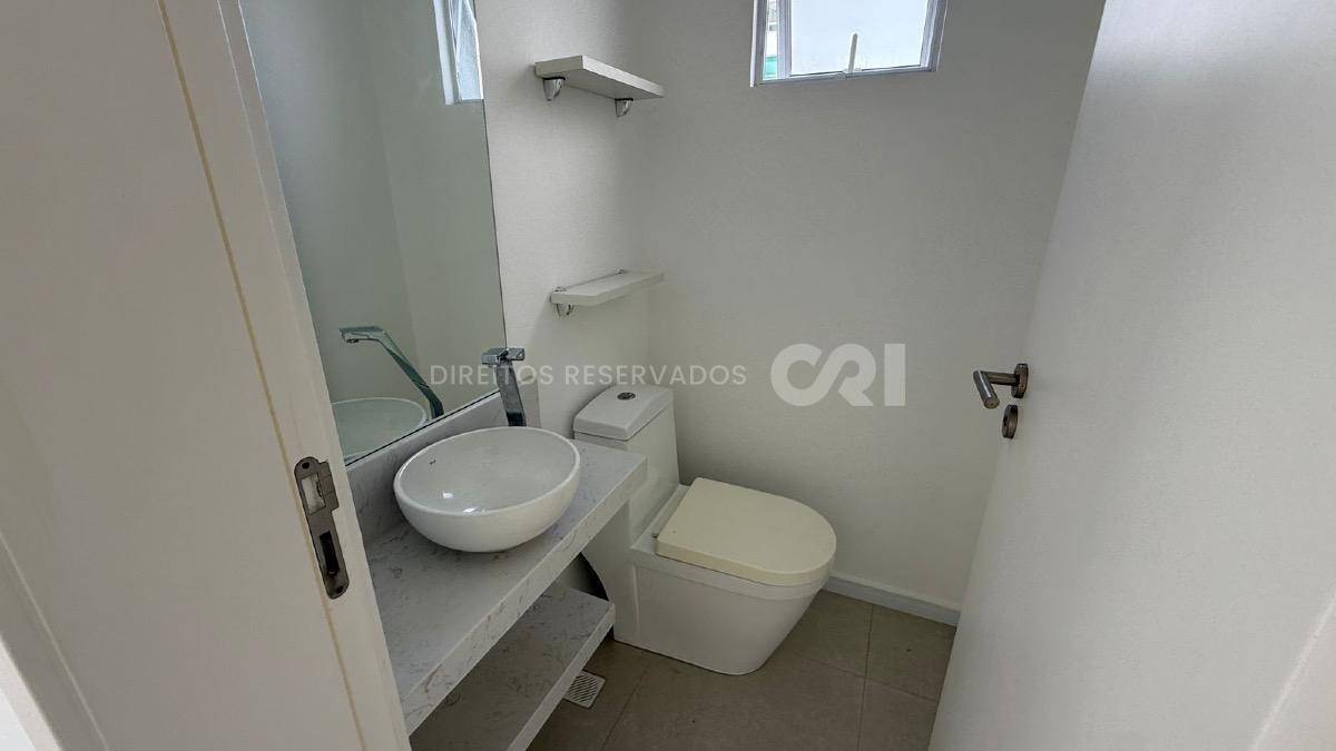 Apartamento com 3 suítes no Edifício Costa Blanca no Centro em Balneário Camboriú