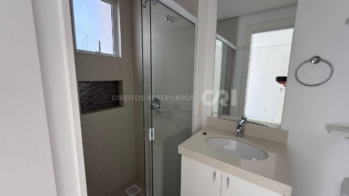 Apartamento com 3 suítes no Edifício Costa Blanca no Centro em Balneário Camboriú