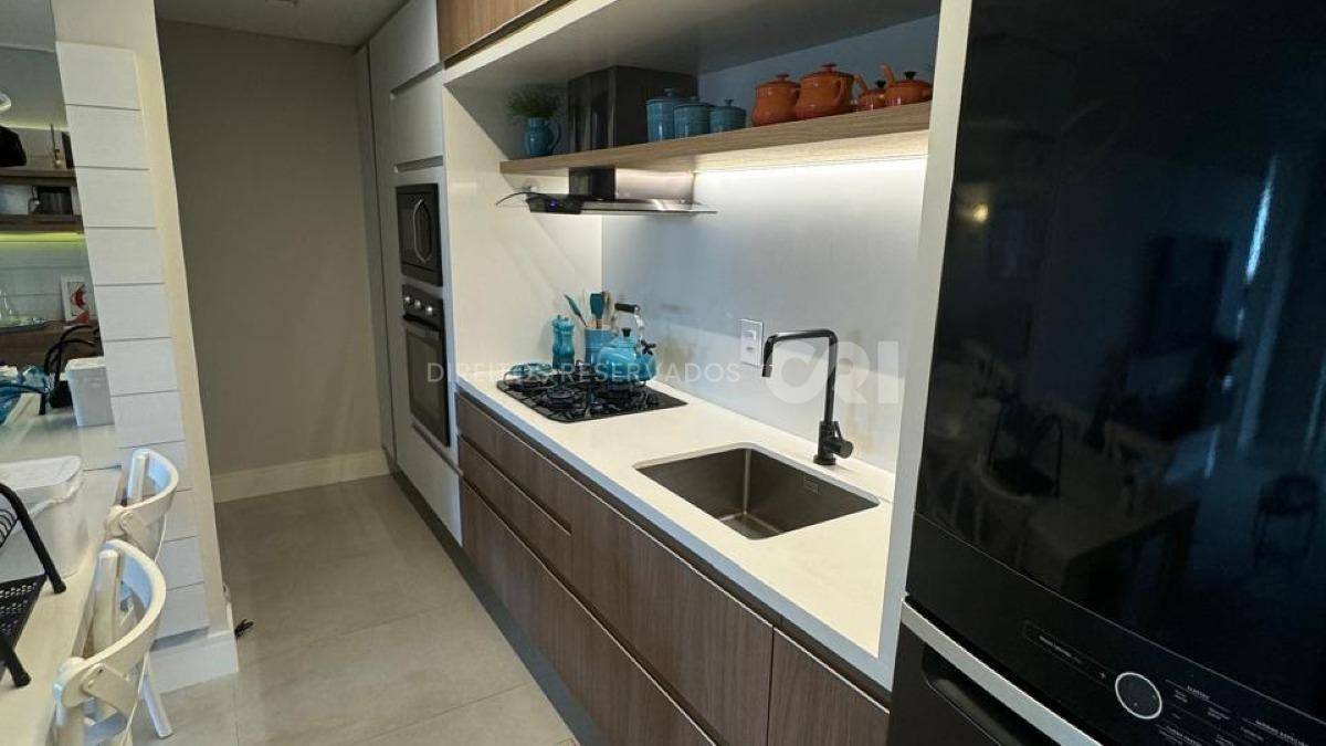 Apartamento 75m² com 2 Suítes no Edifício Brava Hills na Praia dos Amores em Balneário Camboriú