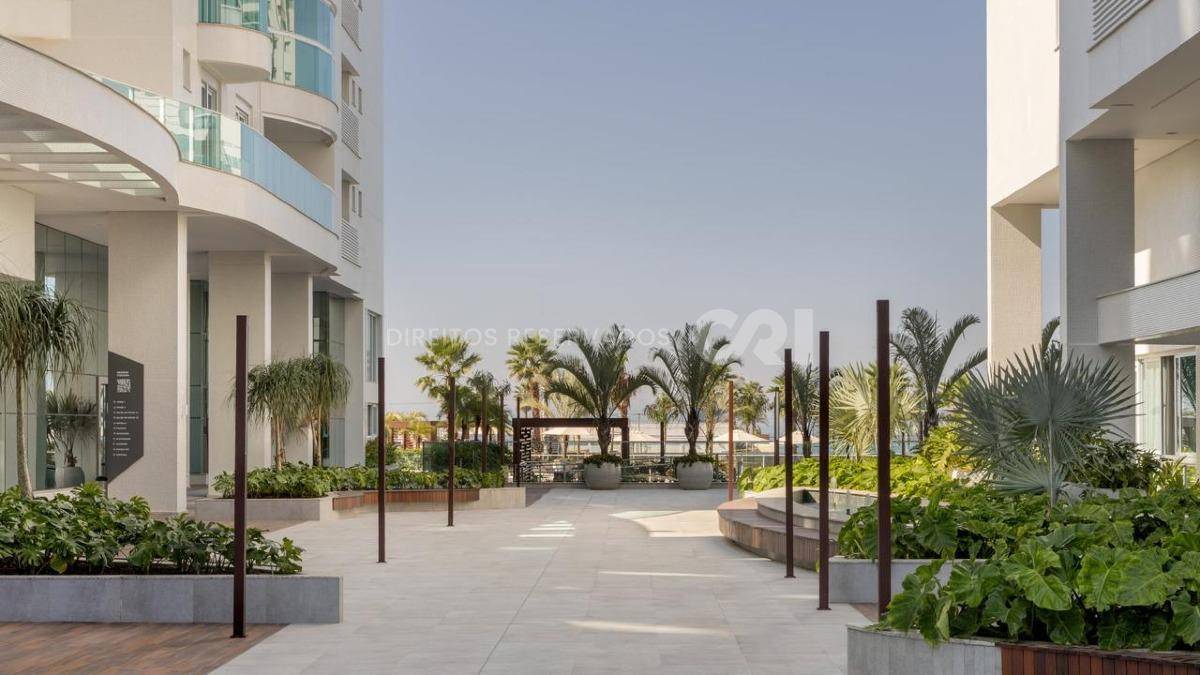 Apartamento com 3 Suítes na Reserva Figueira Brava Beach na Praia Brava em Itajaí