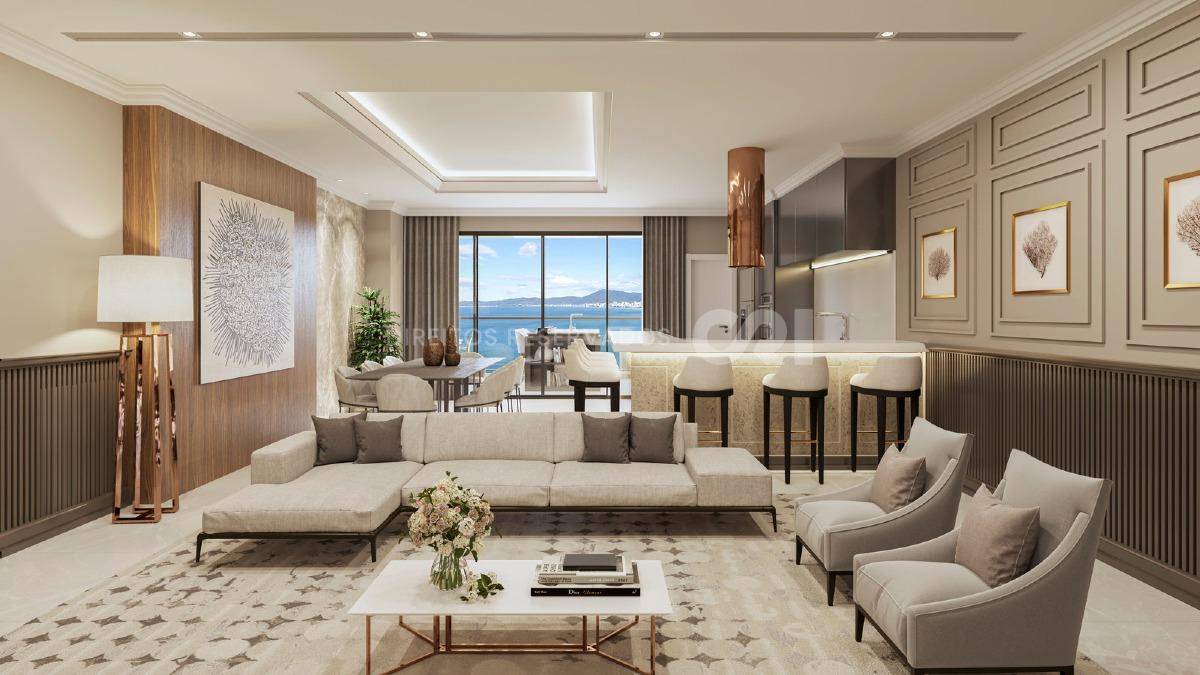 Apartamento com 4 suítes no Number One Tower Frente Mar no Centro em Itapema